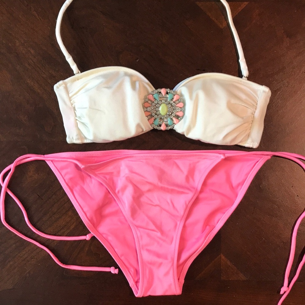 Victoria’s Secret Strapless Swimsuit